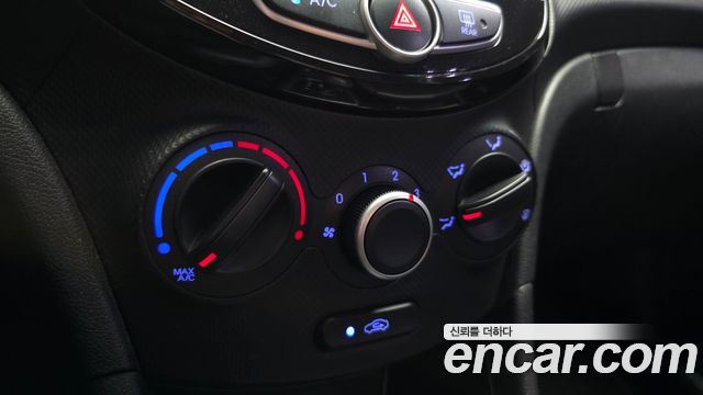 Hyundai Accent (New) Diesel 1.6 VGT Smart 2014 — фото 22