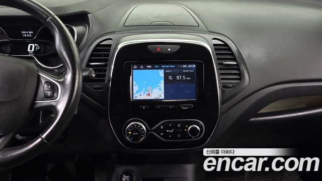 Renault Korea QM3 RE 2018 — фото 14