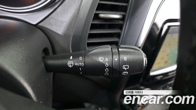 Renault Korea QM3 RE 2018 — фото 18
