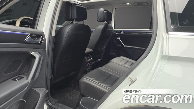 Volkswagen Tiguan (II) 2.0 TDI Prestige 2022 — фото 11