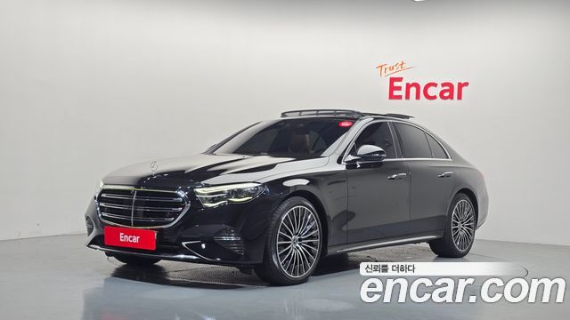 Mercedes-Benz E-Class (W214) E450 4MATIC Exclusive