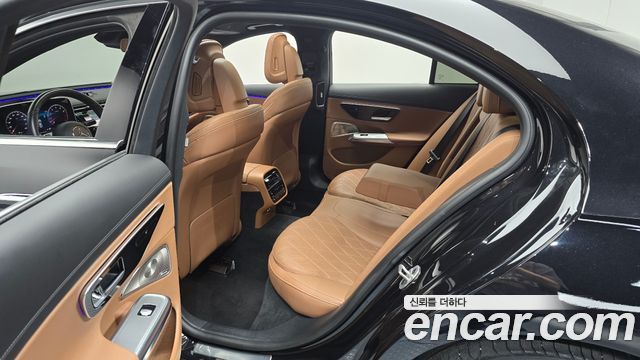 Mercedes-Benz E-Class (W214) E450 4MATIC Exclusive 2024 — фото 11