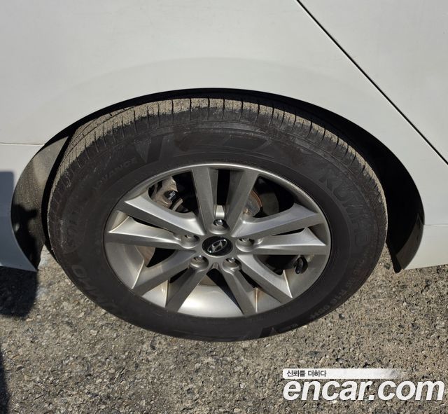 Hyundai Sonata (LF) LPI Smart 2016 — фото 19