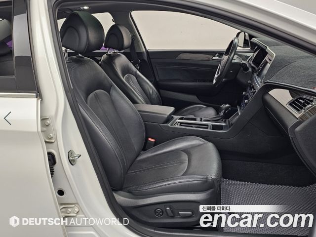 Hyundai Sonata (LF) 2.0 Premium 2015 — фото 10