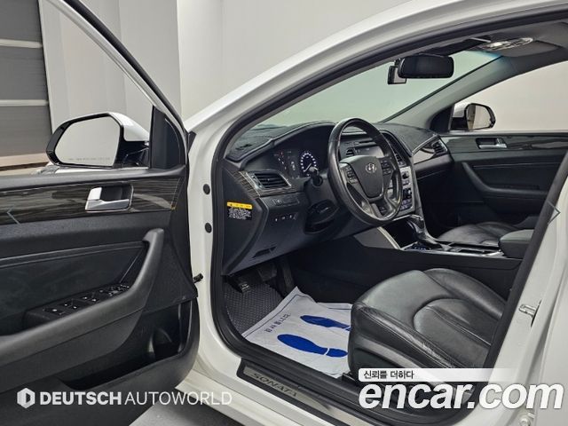 Hyundai Sonata (LF) 2.0 Premium 2015 — фото 15