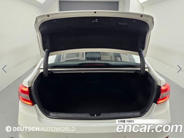 Hyundai Sonata (LF) 2.0 Premium 2015 — фото 23
