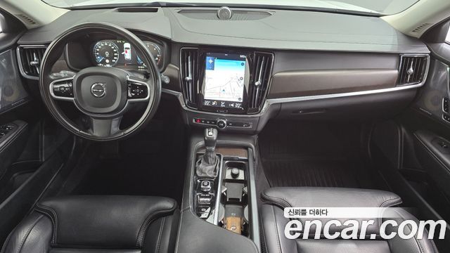 Volvo V90 Cross Country D5 PRO AWD 2018 — фото 7