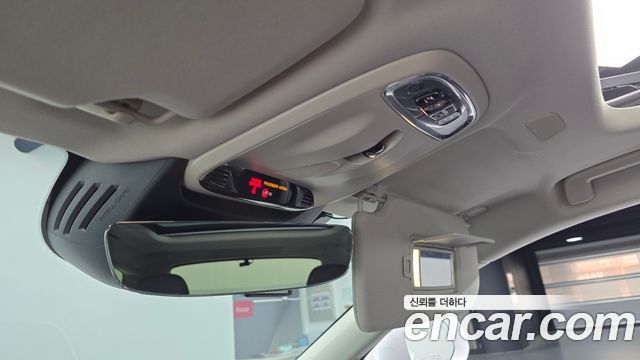 Volvo V90 Cross Country D5 PRO AWD 2018 — фото 17