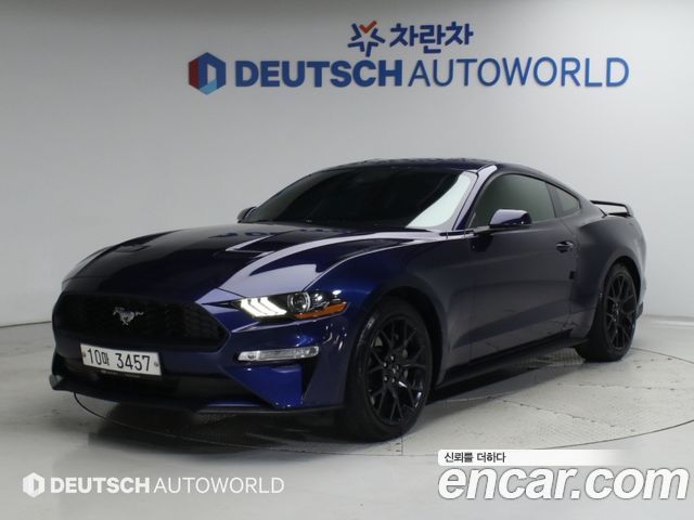 Ford Mustang Coupe