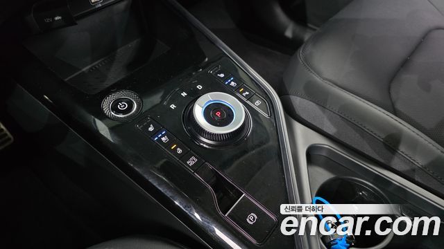 Kia Niro EV Earth 2024 — фото 9