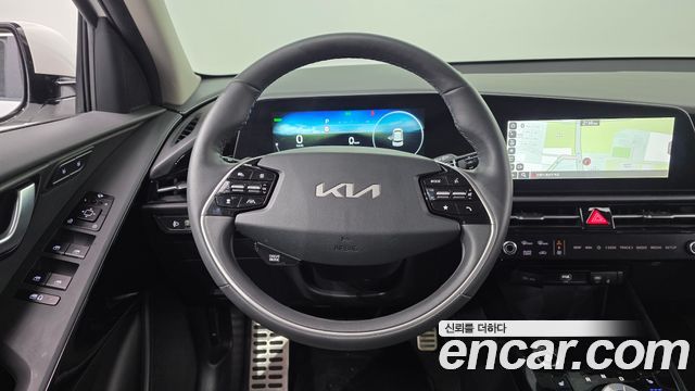 Kia Niro EV Earth 2024 — фото 14