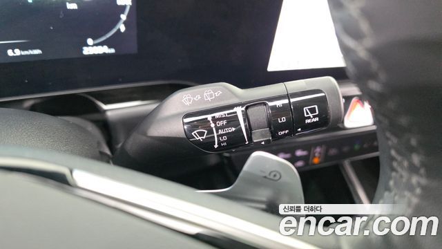 Kia Niro EV Earth 2024 — фото 28