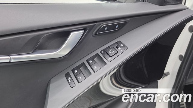 Kia Niro EV Earth 2024 — фото 30