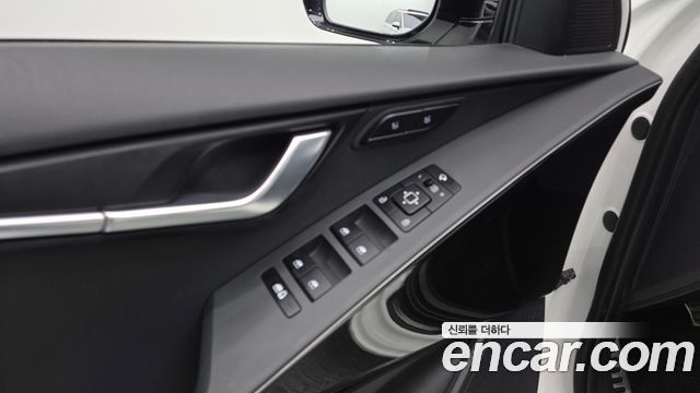 Kia Niro EV Earth 2024 — фото 34