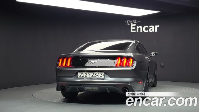 Ford Mustang Coupe 2016 — фото 4
