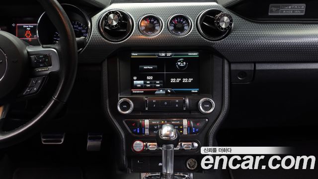 Ford Mustang Coupe 2016 — фото 14