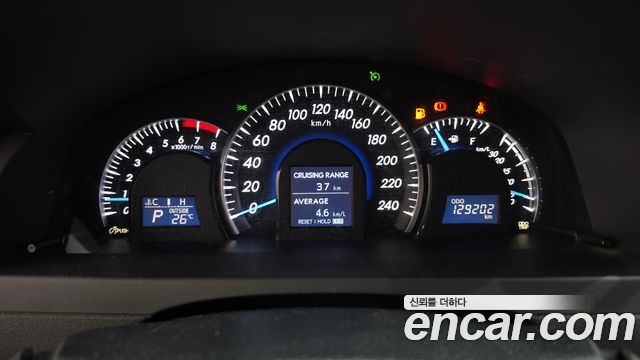 Toyota Camry 2.5 XLE 2012 — фото 8