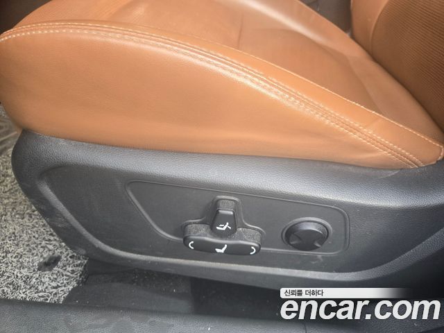 KG Mobility (SsangYong) Torres Gasoline 1.5 2WD T7 2023 — фото 17