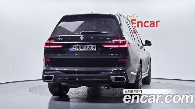 BMW X7 (G07) xDrive 40i M Sport 7STR 2026 — фото 4