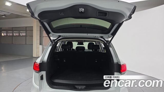 Renault Korea QM6 2.0 LPe RE 2WD 2026 — фото 18