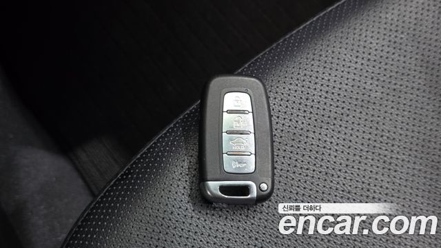 Hyundai Sonata The Brilliant CVVL Smart 2013 — фото 18
