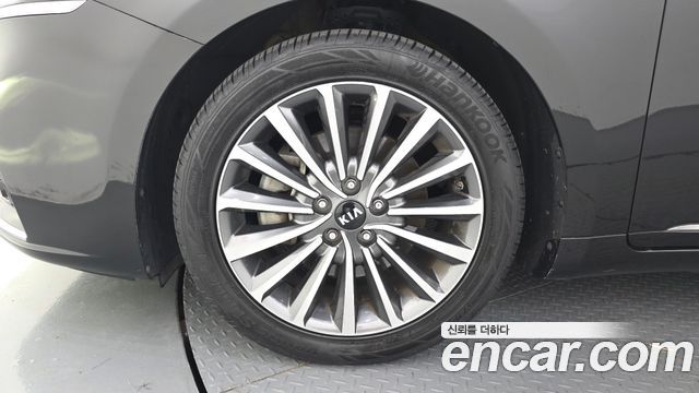 Kia K7 2.4 GDI Limited 2017 — фото 5