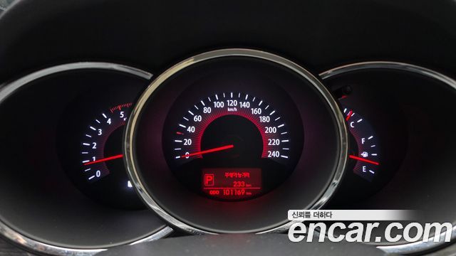 Kia Sorento R Diesel 2.0 2WD TLX High-Deluxe 2011 — фото 8