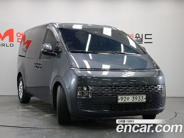 Hyundai Staria Cargo 3-Seater Modern 2022 — фото 2