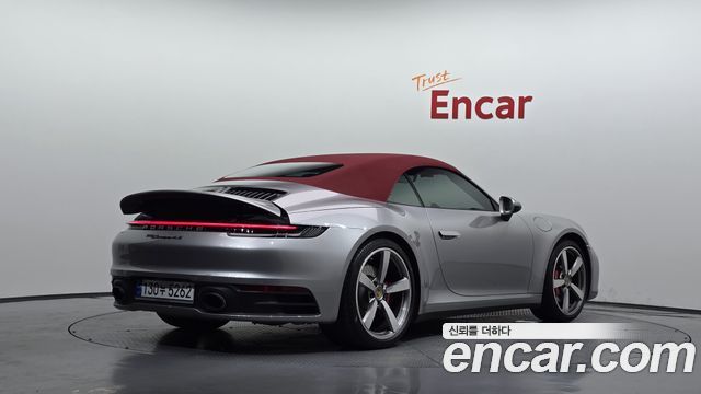 Porsche 911 (992) Carrera 4S Cabriolet 2022 — фото 2