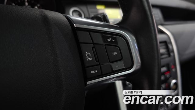 Land Rover Discovery Sport 2.0 TD4 SE (150PS) 2018 — фото 17