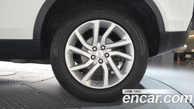 Land Rover Discovery Sport 2.0 TD4 SE (150PS) 2018 — фото 21