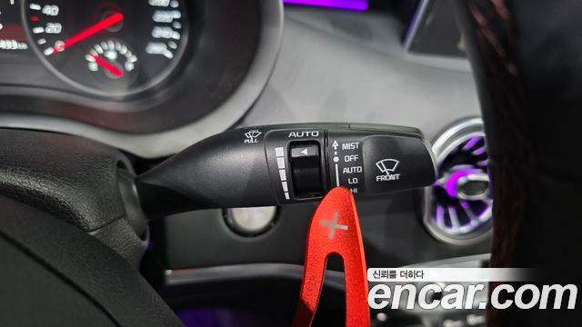 Kia Stinger 2.0 Turbo 2WD Platinum 2019 — фото 27