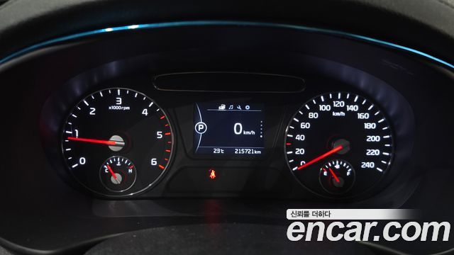 Kia Sorento Diesel 2.0 2WD Noblesse 2016 — фото 8