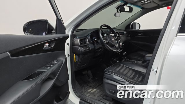 Kia Sorento Diesel 2.0 2WD Noblesse 2016 — фото 10