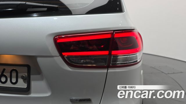 Kia Sorento Diesel 2.0 2WD Noblesse 2016 — фото 23