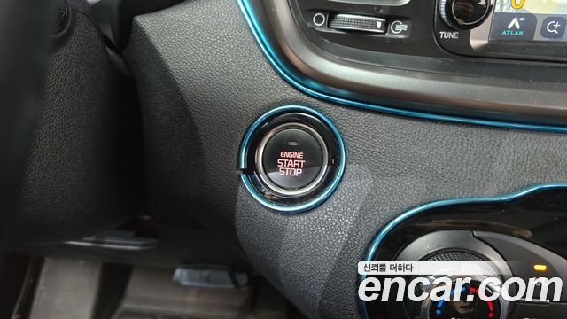Kia Sorento Diesel 2.0 2WD Noblesse 2016 — фото 28