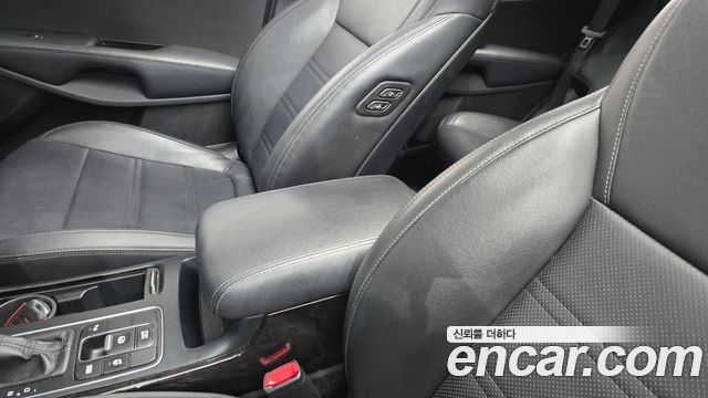 Kia Sorento Diesel 2.0 2WD Noblesse 2016 — фото 30