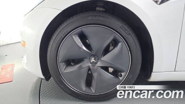 Tesla Model 3 Long Range AWD 2020 — фото 5