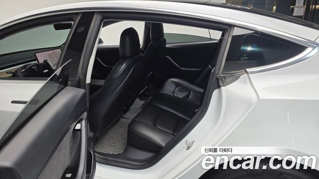 Tesla Model 3 Long Range AWD 2020 — фото 11