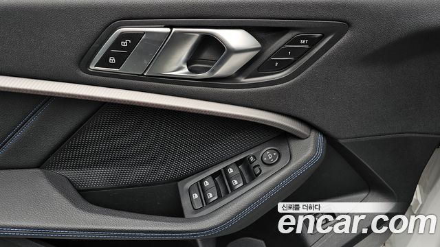 BMW 1 Series (F40) 120i M Sports 2023 — фото 20