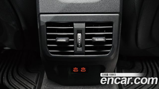 BMW 1 Series (F40) 120i M Sports 2023 — фото 31