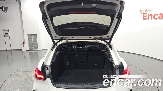 BMW 1 Series (F40) 120i M Sports 2023 — фото 33