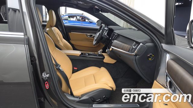 Volvo S90 T8 AWD Inscription 2021 — фото 11