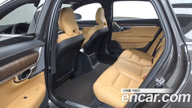 Volvo S90 T8 AWD Inscription 2021 — фото 26