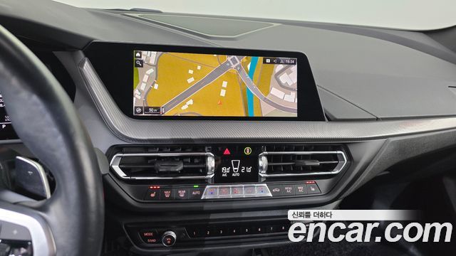 BMW 1 Series (F40) 120i M Sports 2022 — фото 12