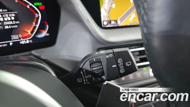 BMW 1 Series (F40) 120i M Sports 2022 — фото 29