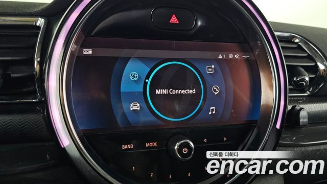 MINI Cooper Clubman Standard 2nd 2021 — фото 16