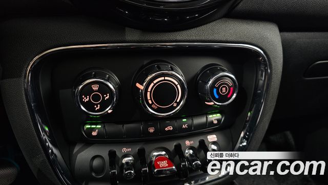 MINI Cooper Clubman Standard 2nd 2021 — фото 17
