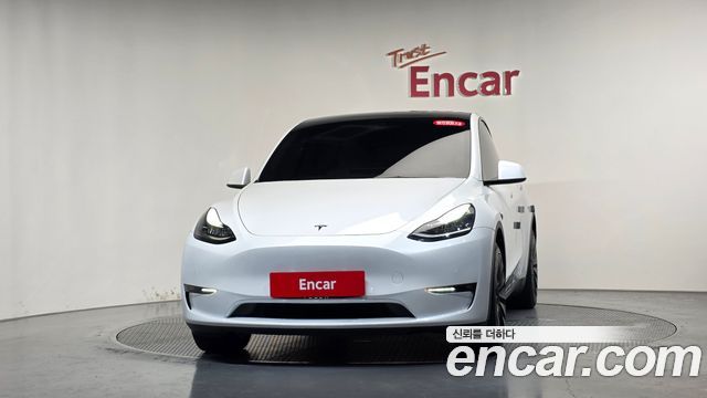 Tesla Model Y Long Range AWD 2022 — фото 3