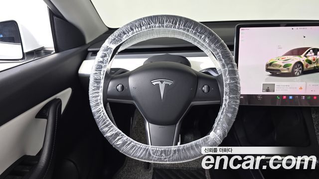 Tesla Model Y Long Range AWD 2022 — фото 13